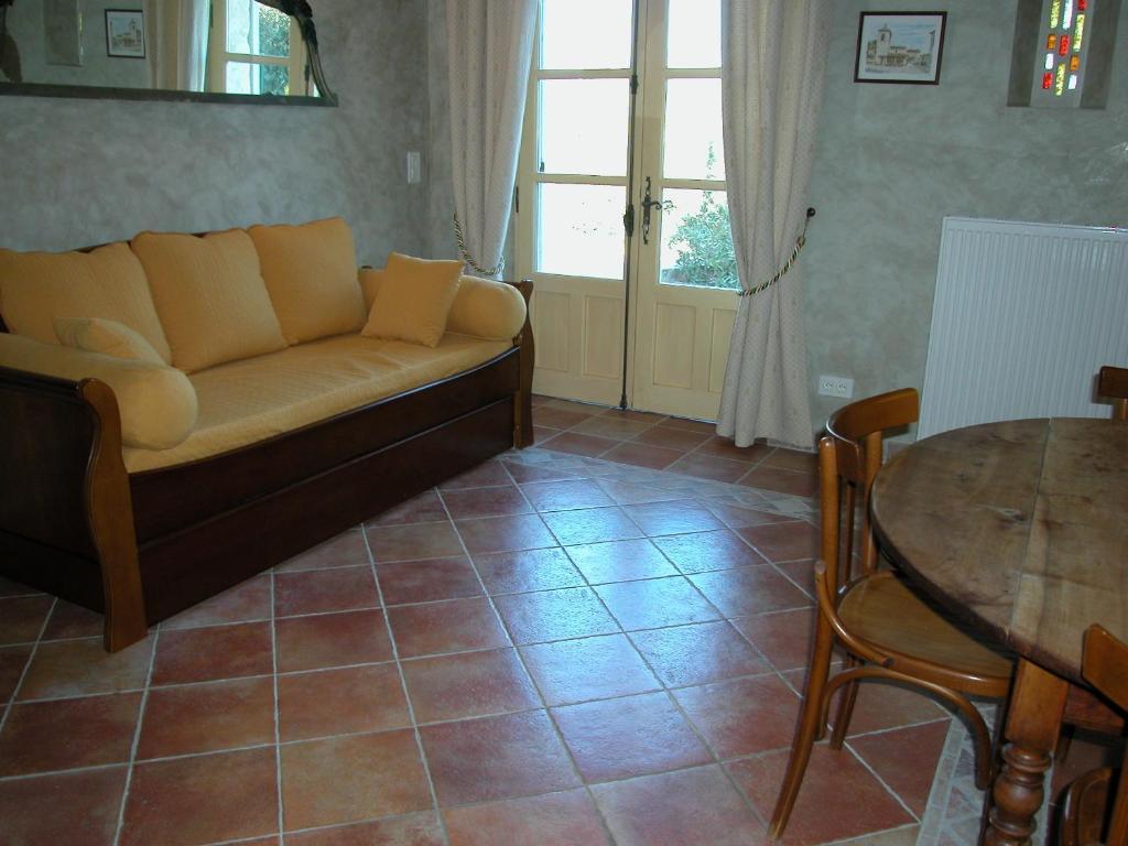 Le Mazet De La Dame Bed and Breakfast Barbentane Kamer foto